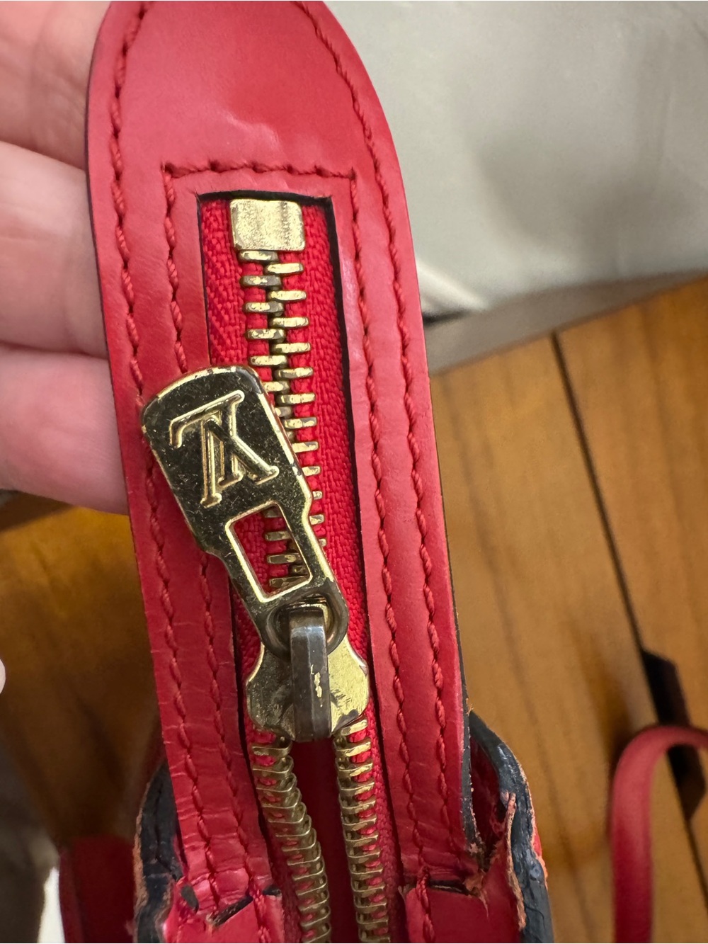 Louis Vuitton Red Epi Saint Jacques GM Bag - Picture 13 of 16
